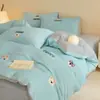 Novedad Invierno 2025 Juego de Cuatro Piezas de Cama de Terciopelo de Leche Bordado Toalla Sábanas Engrosadas Funda de Edredón Cama Sábanas de Cama Ropa de Cama de Terciopelo Coral
