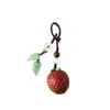 Colgante de fresa tallado en palo de rosa, llavero de fruta simulada, accesorio para mochila de estudiante, colgante estilo chino, venta al por mayor de regalos pequeños