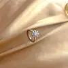 Nuevo Diseño de Moda y Versátil, Exquisito, Dulce y Soñador Anillo de Diamante Brillante, Elegante, Sencillo y Personalizado Anillo