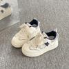 Sapatos Brancos Femininos Espessos Estilo Coreano 2025 Novos Tendência Versátil Nicho Leves Tênis