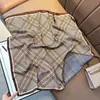 Ropa de Primavera Combinada con una Bufanda de Seda Tipo Terciopelo con Patrón de Espiga Doble Cara, Bufanda Cuadrada Retro Simple, Bufanda para el Cuello de Viaje con Protección Solar