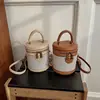 Diseño de nicho colección nueva 2026: bolso de hombro, bolso cruzado y bolso tote de mujer, elegantes y minimalistas, perfectos para el uso diario y para ir al trabajo.
