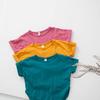 Camiseta de Verano para Niños 2026 Color Sólido Camiseta Básica para Niñas Manga Corta Estilo Coreano Cuello Redondo Holgada Algodón Puro Versátil para Niños Clase A