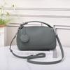 Bolso de Mujer de Piel de Vaca de Primera Capa TOGO Bolso Boston Transfronterizo de Cuero Genuino a la Moda Bolso Bandolera Portátil y Moderno que Combina con Todo 8852