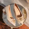 Zapatos de Novia Franceses, Zapatos de Perlas para Uso Diario, Zapatos de Salón Modernos 2025, Zapatos de Vestir de Tacón Grueso, Zapatos de Tacón Medio, Zapatos de Boda Franceses para Mujer