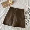 Minifalda Negra de Cuero Falda A-line Ajustada para Mujer Verano Otoño Nueva Cintura Alta Adelgazante Cuero PU Falda Corta Antiexposición