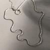 Plata de ley s925 brillante fría Moda collar Collar de nicho de lujo ligero para mujer Cadena de clavícula simple disco saltando