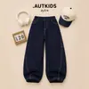 Novedad Otoño 2026 Jeans para Niños Estilo Primavera y Otoño Ropa de Primavera para Niños Pantalones de Pierna Curva Niños Pequeños y Medianos Pantalones Elegantes