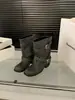 Botas de Motocicleta Negras Chuyuji de Media Caña Estilo Caballero para Mujer 2026 Otoño Invierno Nuevo Estilo Botas de Pierna con Remaches Botas Apilables