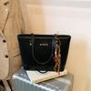 Bolsos de Alta Gama para Mujer 2025 Nuevos Bolsos de Hombro Retro Otoño e Invierno para el Trabajo y los Viajes Bolsos Tote de Gran Capacidad para Mujer