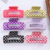 Pinza para el pelo cuadrada retro de lunares con diseño calado estilo coreano en colores dopamina, pinza de tiburón grande, accesorio para el pelo simple y versátil para la parte trasera de la cabeza