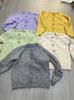 Estilo Delicado Gola Redonda Cor Lisa Botão de Chifre Tricô Cardigã Feminino Outono e Inverno Estilo Retrô Macio Cera Tricô Jaqueta Top