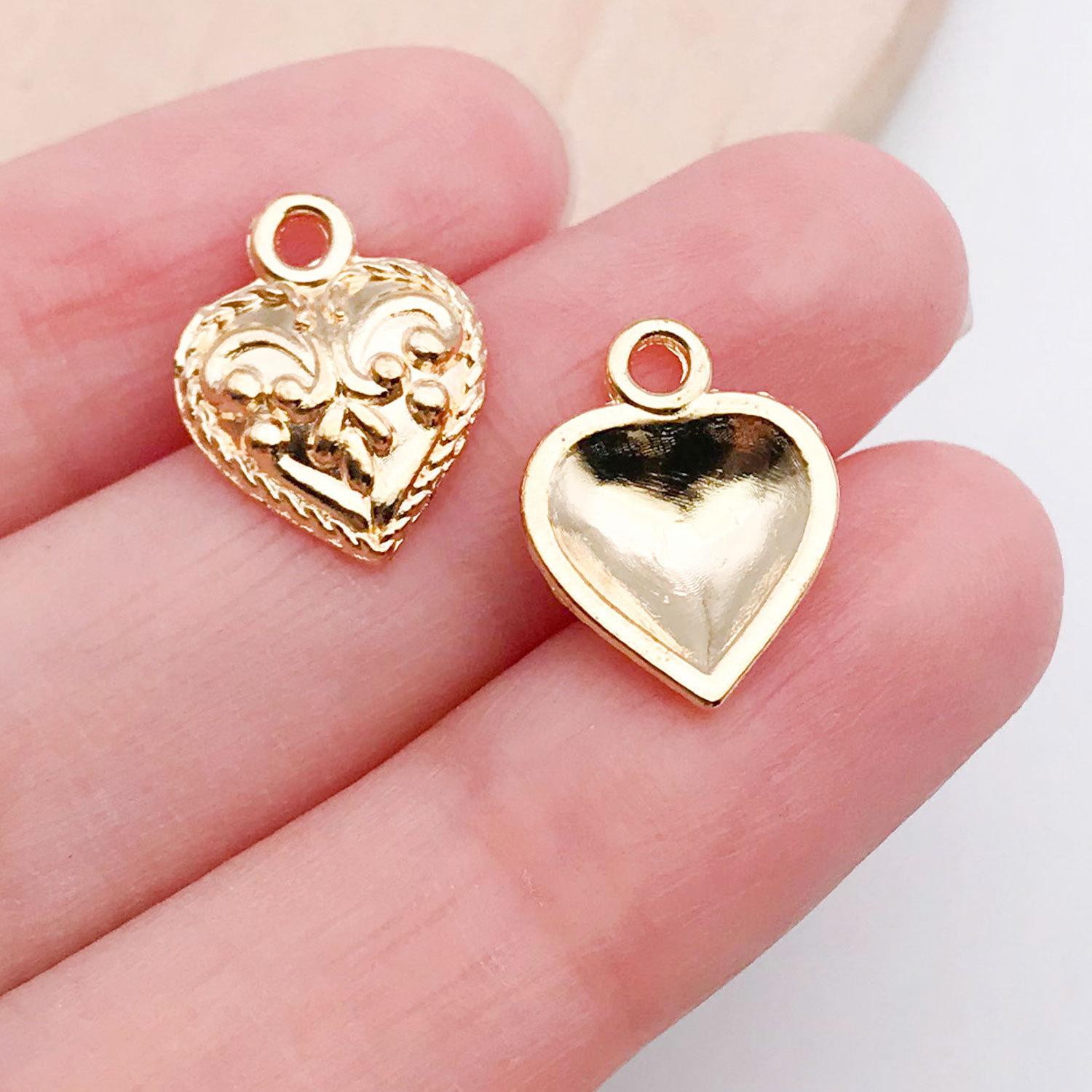 19974-Y-kc金锌合金桃爱心形11x15mm-0.6g