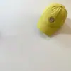 INS Bebê Meninos e Meninas Personalidade Elegante Bordado Urso Cabeça Boné de Beisebol Letras Infantis