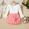 Traje de Niña para Primavera y Otoño Nuevo Cuello con Volantes Flor 3D Blanco Manga Larga con Campana Falda Corta con Lazo Grande Fabricante