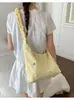 Bolsa floral simples e artística versão coreana 2026, bolsa transversal plissada fresca e delicada estilo floresta, bolsa de ombro casual e relaxada para o dia a dia
