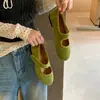 Sapatos Mary Jane Femininos 2026 Verão Velcro Baixo Sapatos de Uma Sola Toque de Luxo Leve Sapatos Femininos Franceses Damasco Vermelho Abóbora