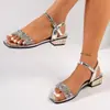 Sandalias cuadradas de tacón bajo, de lujo ligero, brillantes y elegantes para mujer, disponibles en dos colores, con diseño de una sola tira y en tallas grandes europeas y americanas, ya en stock