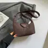 2025 Invierno Nuevo Estilo Simple Casual Moda Versátil Estilo Extranjero Ante Ligero Viajero Hombro Bandolera Bolso de Mano