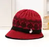Chapéu de tricô feminino de inverno para mães de meia-idade e idosas, chapéu quente com forro de fleece, chapéu com aba espessa para clima frio