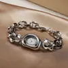 Pulsera de cuarzo para mujer con forma de bañera, versátil y única, para transmisión en vivo, moda popular, comercio exterior, venta al por mayor