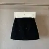 Saia Elegante de Lã Estilo Coreano para Mulheres Baixas, Saia Evasê de Cintura Alta, Anti-Exposição, Saia Curta que Molda o Quadril