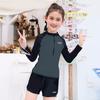 Roupa de banho infantil proteção solar secagem rápida divisão manga comprida meninos e meninas roupa de mergulho quente confortável roupas de água-viva médio e grande maiô infantil