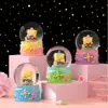 Una Variedad de Lindas Muñecas de Dibujos Animados, Adornos de Bola de Cristal Luminosos, Bolas de Agua de Copos de Nieve, Regalos Creativos para Estudiantes, Juguetes, Pequeños Regalos