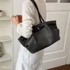 Bolso casual de otoño para mujer, nuevo bolso versátil y elegante de gran capacidad, bolso de hombro tipo tote de moda 2026 para el trabajo