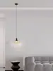 Lámpara colgante de cristal minimalista italiana para mesita de noche, lámpara colgante de atmósfera de entrada de dormitorio de diseñador creativo de lujo ligero