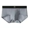 Roupa Íntima Masculina Triângulo de Seda Gelada para Esportes Noturnos, Cintura Média, Tamanho Grande, Cor Sólida, Texturizada, U-Convexo, Secagem Rápida, Respirável, Atacado e Dropshipping