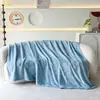 Manta de onda de agua tridimensional nueva, manta de forro polar jacquard engrosada, manta de siesta, manta para aire acondicionado de oficina, venta al por mayor y a medida