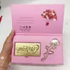 Buquê de Rosas Romântico Dourado, Notas de Dinheiro Douradas, Envelopes Vermelhos, Presentes Estilo Shuibei para o Dia das Mães, Pequenos Brindes Promocionais