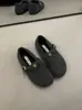 Zapatos Birkenstock Peludos sin Cordones para Mujer 2025 Nuevo Estilo de Invierno con Forro de Lana, Zapatos de Algodón Birkenstock Gruesos y Cálidos con Suela
