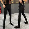 Jeans Blancos para Hombre Otoño Nuevo Estilo Europeo Lujo Ligero Pantalones Casuales Elásticos Lavados Corte Slim Fit Cónicos