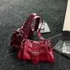 Bolso de hombro sencillo y relajado estilo coreano transfronterizo, bolso baguette versátil para el día a día, bolso cruzado de alta gama estilo motocicleta