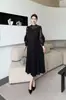 Vestido de Renda Plissada com Retalhos 2025 Nova Qualidade de Balcão Vestido Solto de Alta Qualidade Vestido Elegante Saia Longa