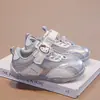 Zapatos Deportivos de Malla Transpirable para Niñas Estilo Verano 2026 Dibujos Animados Suela Suave Antideslizantes Zapatos Forrest Gump Zapatos Casuales Ligeros
