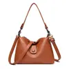 Nova Bolsa de Ombro Simples e Fashion, Bolsa Quadrada Pequena, Bolsa Transversal Feminina de Alta Qualidade, Bolsa para Mãe de Meia-Idade, Transfronteiriça