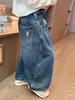 Pantalones de Sarga Bordados con Guadaña de Dibujos Animados Otoño Nuevo Transfronterizos 2026 Versión Coreana Pantalones Vaqueros Escolares para Niñas Ropa Infantil Moda al por Mayor