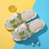 2026 Nuevas Pantuflas Infantiles de Lino para Interior Hogar Niños Niñas Dibujos Animados Lindas Slip-on Medias Pantuflas