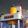 Prensa Hidráulica de Conformado de Piezas para Compresor de Aire Acondicionado Automotriz de 200t Prensa Hidráulica de Estampado de Metal de Cuatro Columnas de 200 Toneladas