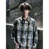 Camisa de manga larga con estampado de cuadros tie-dye morado Cleanfit para hombre, camisa de alta gama para el otoño con protección solar, chaqueta tipo cárdigan estilo americano