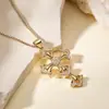 Aogou Diseño de Nicho Chapado en Cobre Oro de 18 Quilates Circonita Incrustada Elemento de Cruz Collar con Colgante Cadena para Clavícula Versátil Retro para Mujer