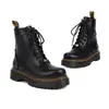 Botas de Equitação Femininas de Cano Baixo com Zíper Lateral, Tamanhos 35-48, Botas de Couro Femininas para Outono e Inverno, Bico Redondo, Couro Envernizado, Sola Grossa, Plataforma Impermeável, Salto Médio