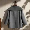 Novo Casaco de Lã Cashmere Dupla Face com Botões de Chifre para Mulheres 2026, Casaco de Lã Estilo Coreano de Comprimento Médio Petite para Outono e Inverno