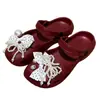 Sandálias Crocs de Dança Ballet Verão Novas Respiráveis Antiderrapantes Fundo Plano Versátil Solado Macio Sapatos de Enfermeira Atacado