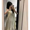 Camisola de verão feminina estilo princesa, soltinha, de comprimento médio, em algodão, com mangas bufantes, alças e um design tipo nuvem, apresentando detalhe de laço, adequada para loungewear