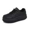 Nuevas Zapatillas Blancas de Primavera 2026 para Mujer, Estilo Coreano Casual Deportivo Versátil para Estudiantes Femeninas, Estilo Urbano P907