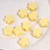 Cuentas de acrílico color crema con agujero grande, pentagrama, flor de ciruelo, cuentas en forma de corazón, materiales y accesorios para cadenas de teléfono y llaveros hechos a mano